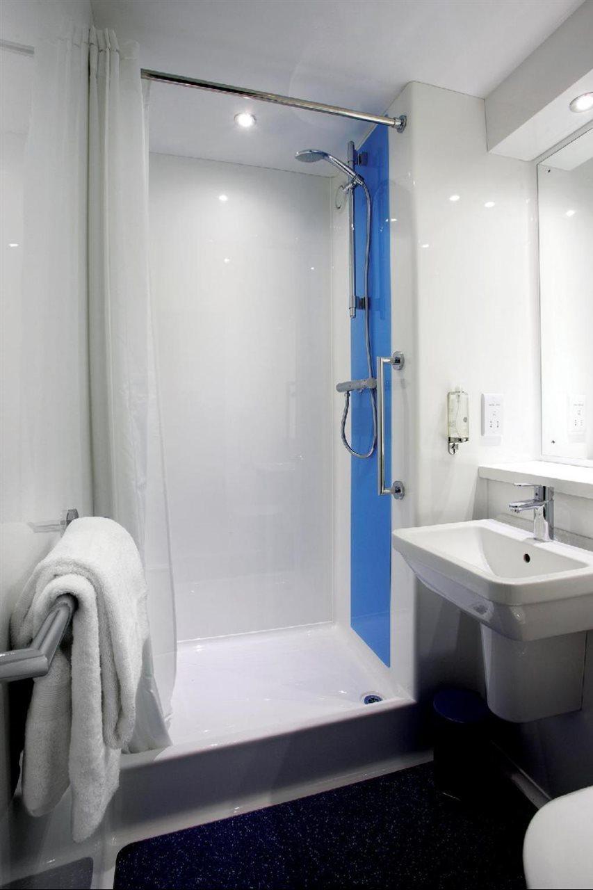 Travelodge Bedford Wyboston Exteriér fotografie