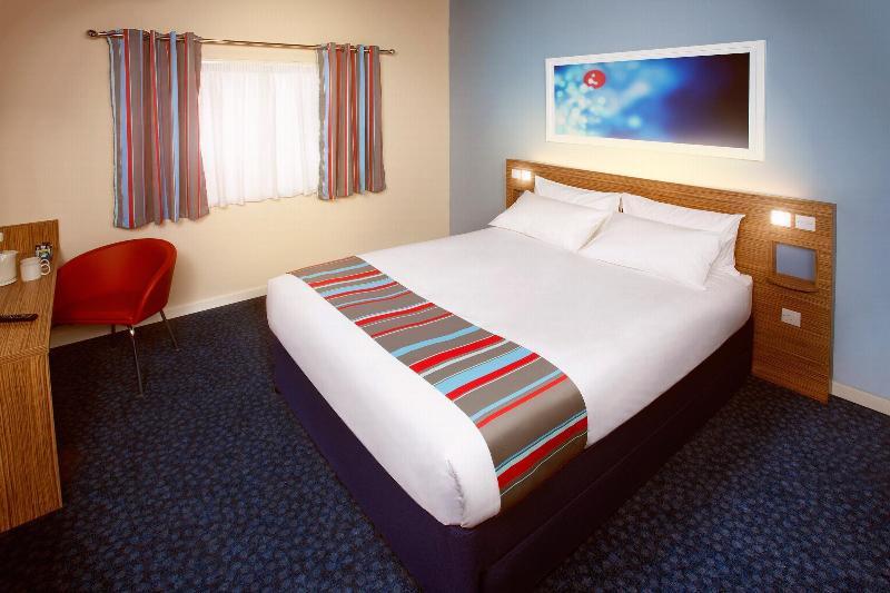 Travelodge Bedford Wyboston Exteriér fotografie